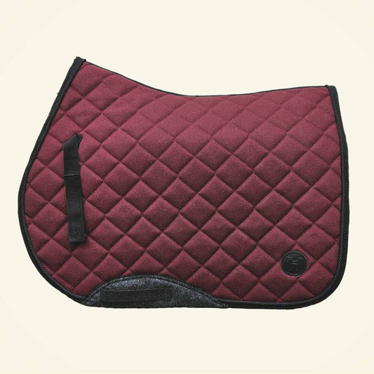 <tc>Saddle pad</tc>  <tc>Classic</tc> jump, made of 100% wool